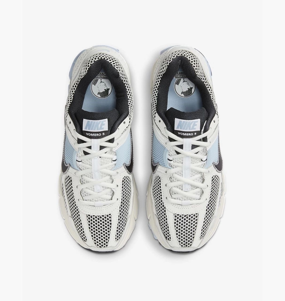 Кросівки Nike W ZOOM VOMERO 5 купити
