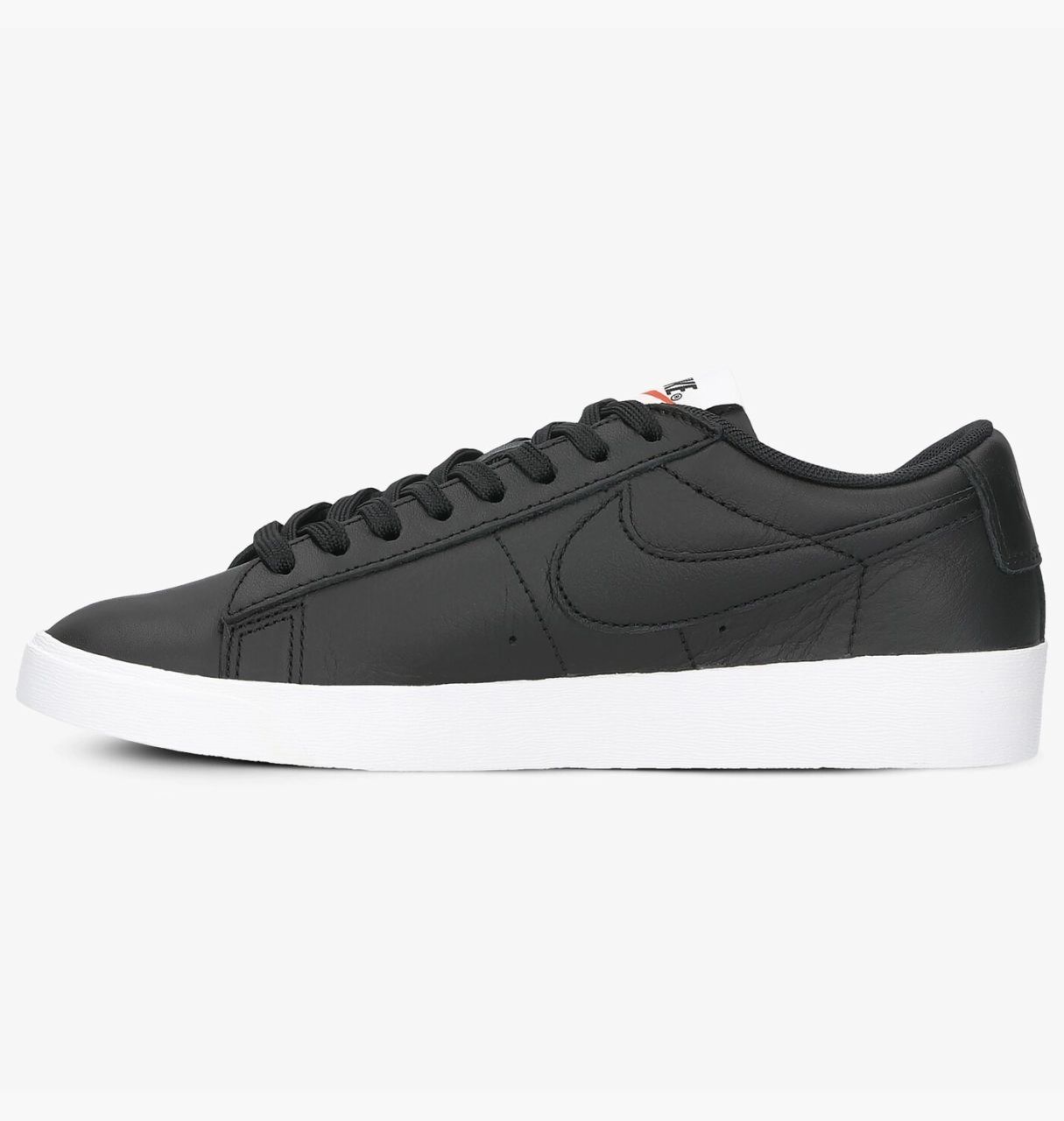 Кросівки Nike W BLAZER LOW LE купить