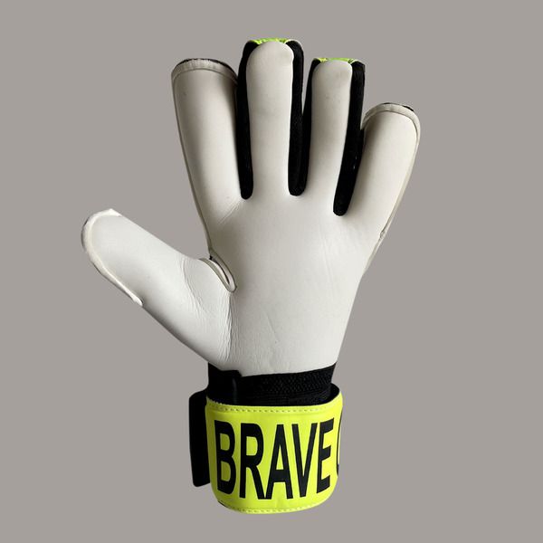 Вратарские перчатки Brave GK Skill купить