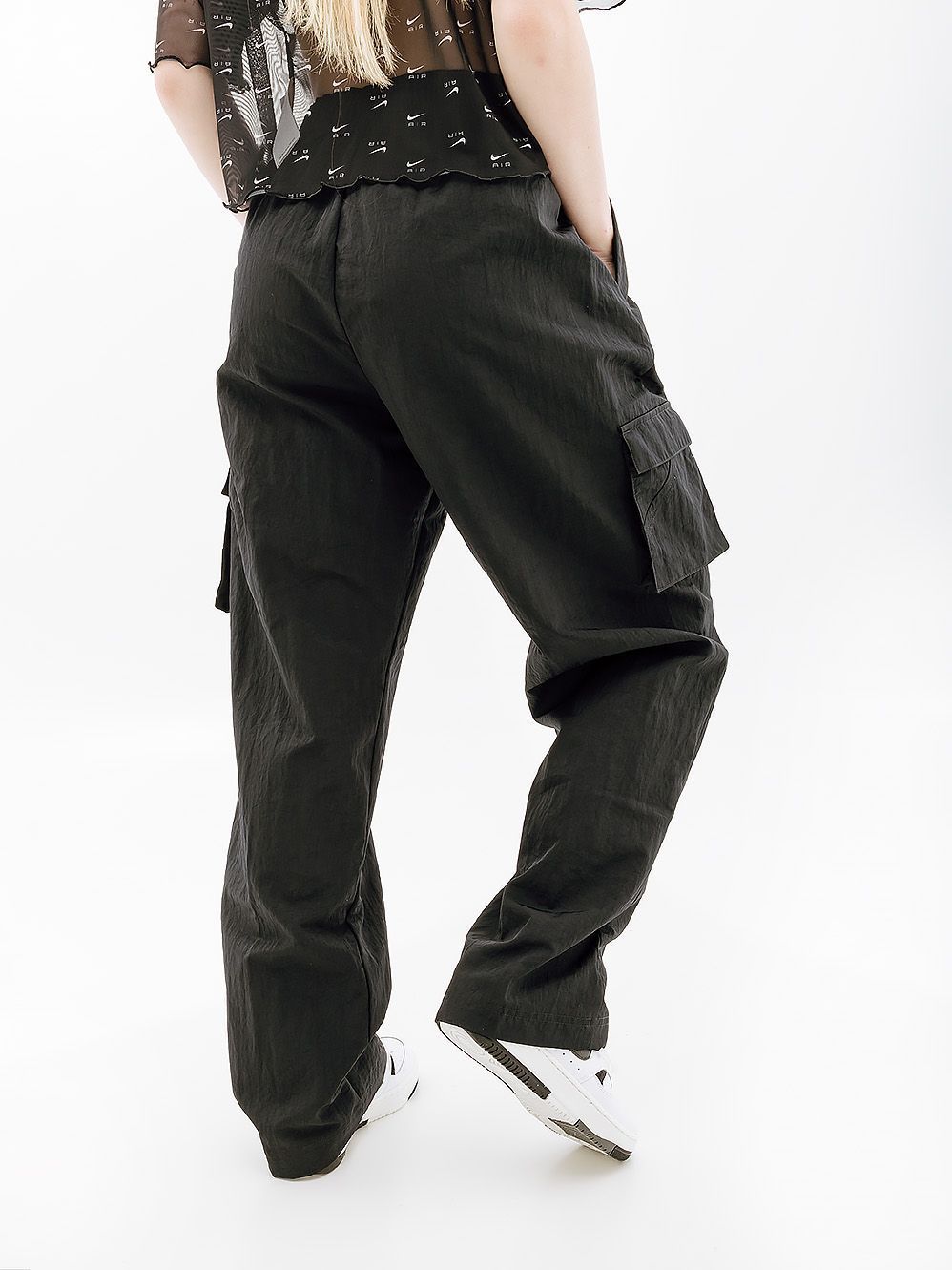 Штани Nike W ESSNTL WVN HR PNT CARGO купить