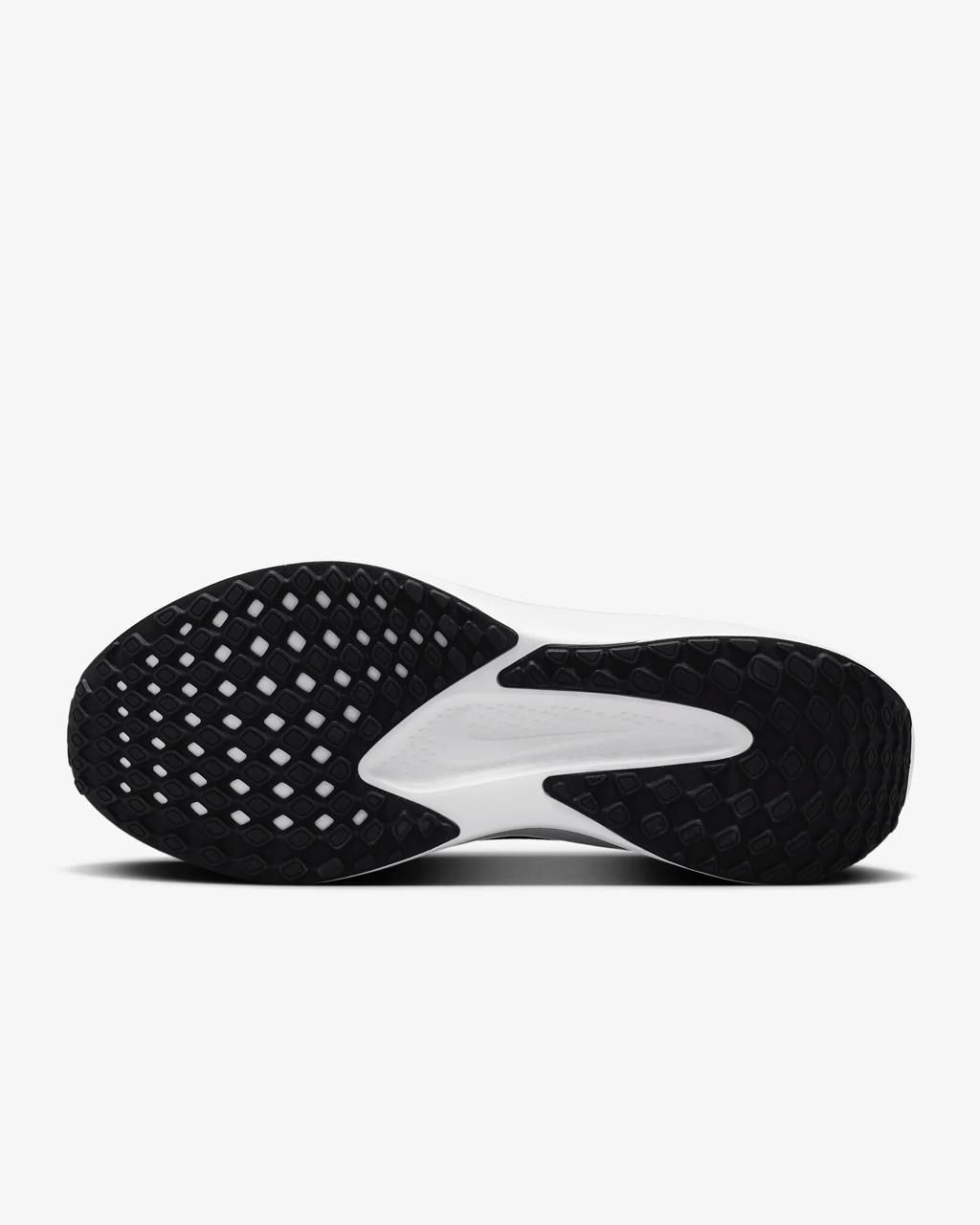 Кросівки Nike QUEST 6 купить