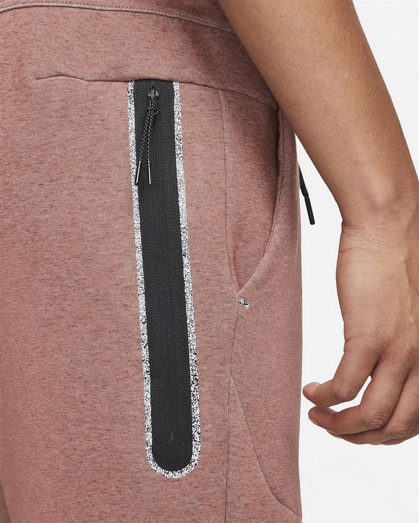 Штани Nike Sportswear Tech Fleece Red Joggers купити