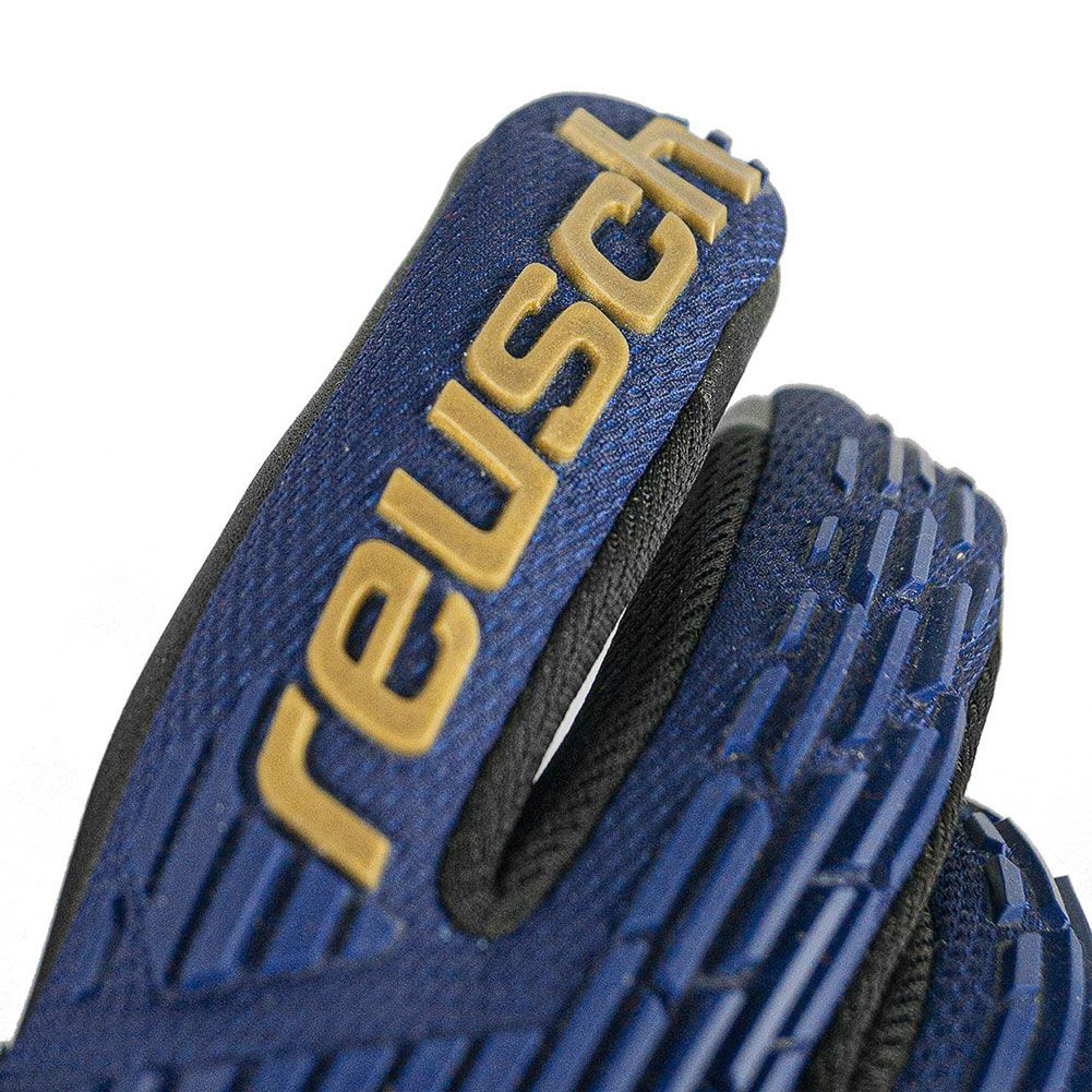 Вратарские перчатки Reusch Attrakt Freegel Silver Junior premium blue/gold/black купить