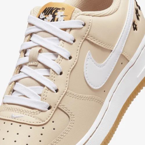 Кросівки Nike Air Force 1 Lv8 2 Beige GS купити