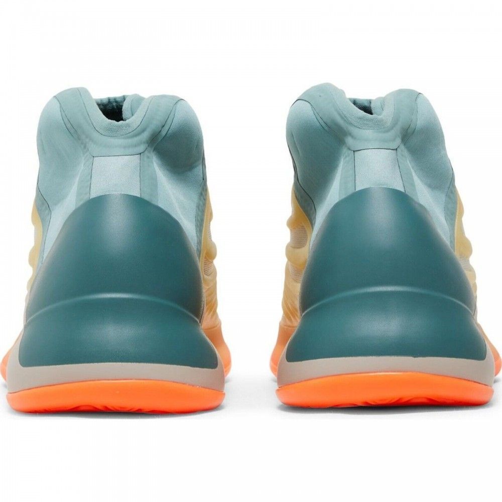 Кросівки ADIDAS YEEZY QNTM купити
