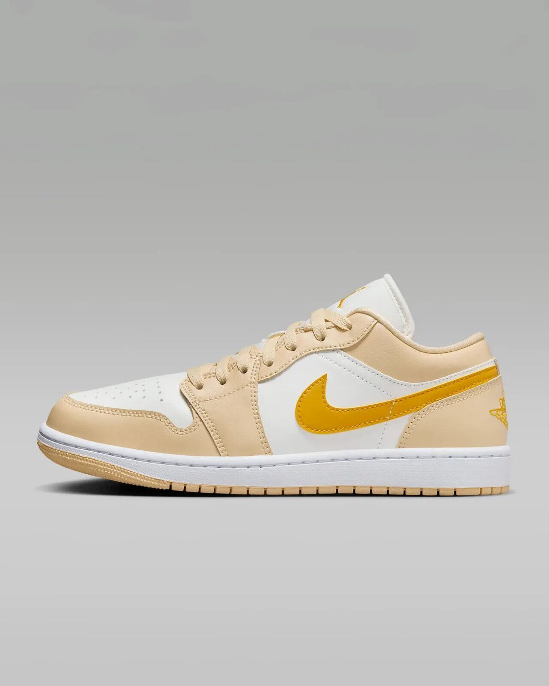 Кросівки жіночі Jordan 1 Low (DC0774-170) купить