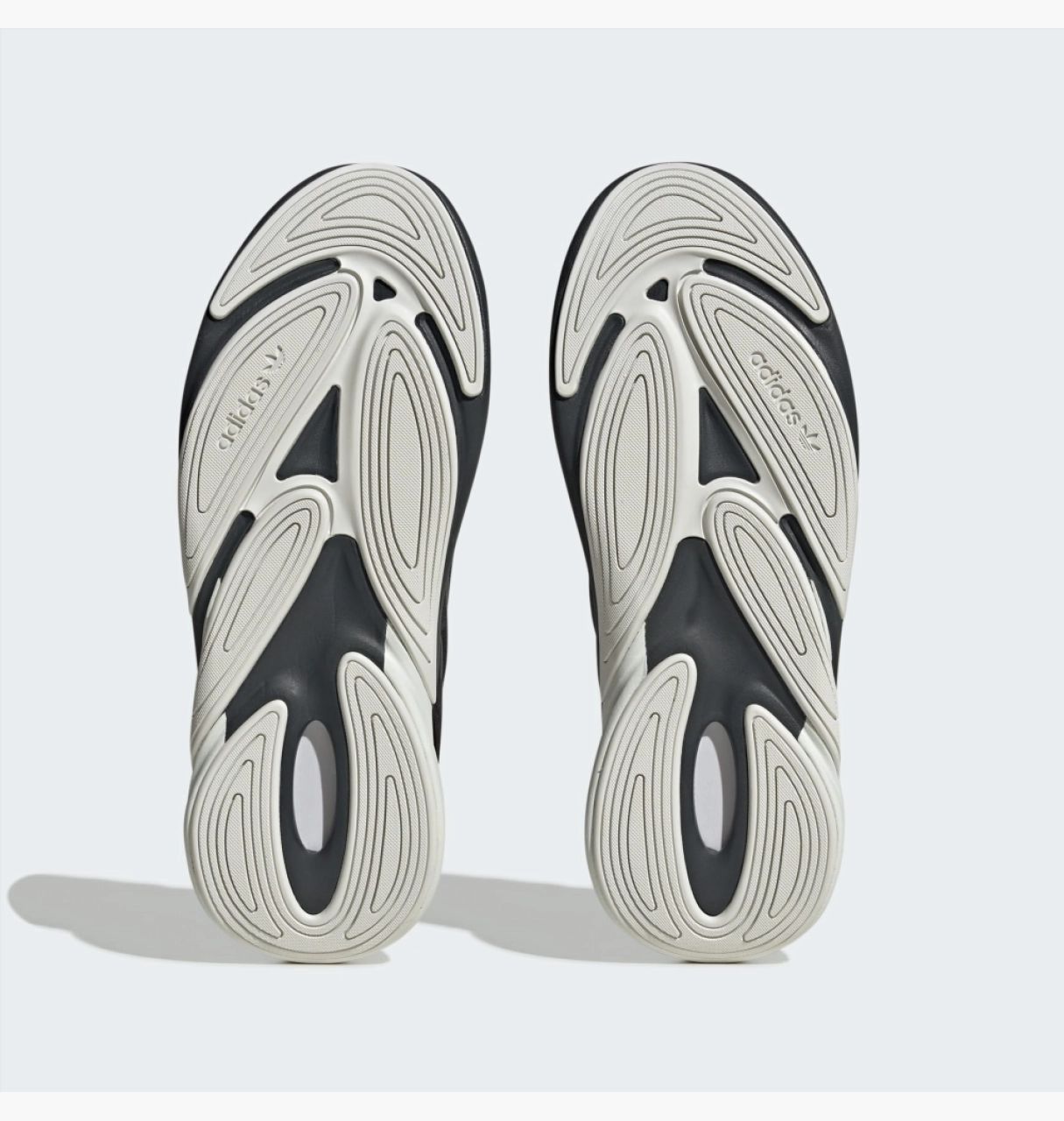 Кросівки Adidas Ozelia купити