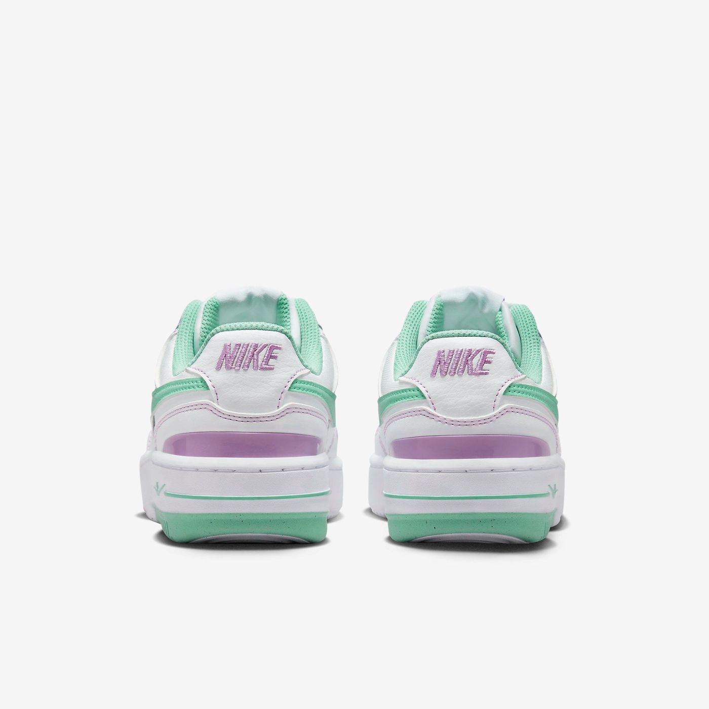 Кросівки Nike GAMMA FORCE купити