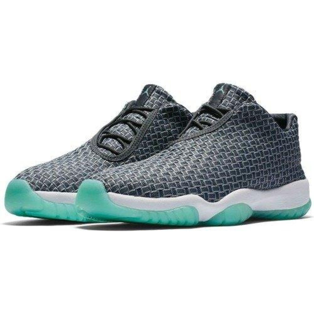 Кросівки Jordan Future Low Wolf Grey Emerald Rise купити