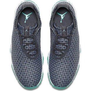 Кросівки Jordan Future Low Wolf Grey Emerald Rise купить